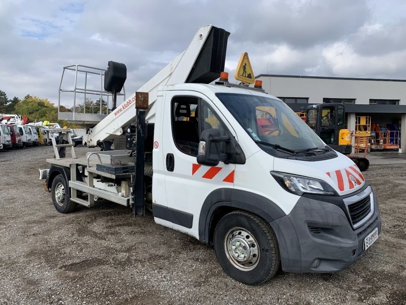 Peugeot Boxer Isoli VT42NEXS - 14,1m, 240kg Peugeot Boxer Isoli VT42NEXS - 14,1m, 240kg