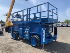 Genie GS4390 - 15,11m, diesel, 4x4